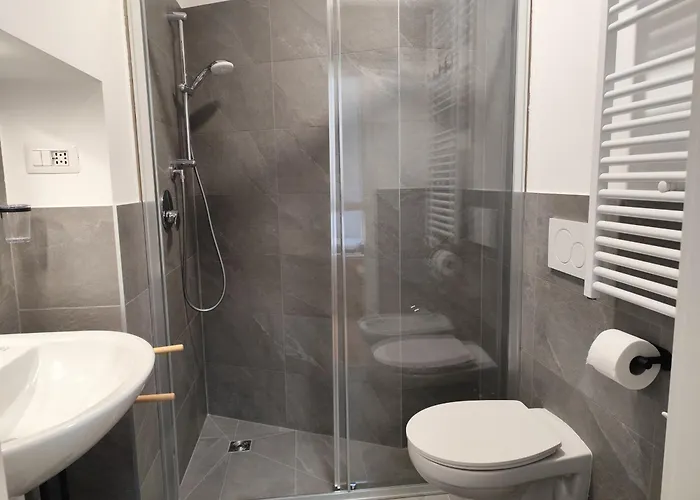 Foresteria Lombarda Affittacamere 3*